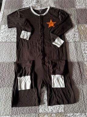 Little Blue House Sheriff Star Brown Unisex One-Piece Pajama Onesie Flap Jack